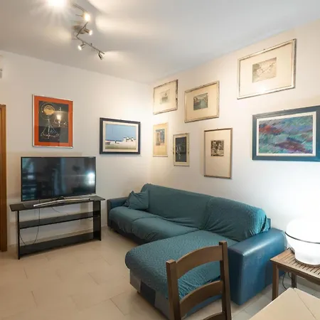 Apartment Baia Dei Coralli